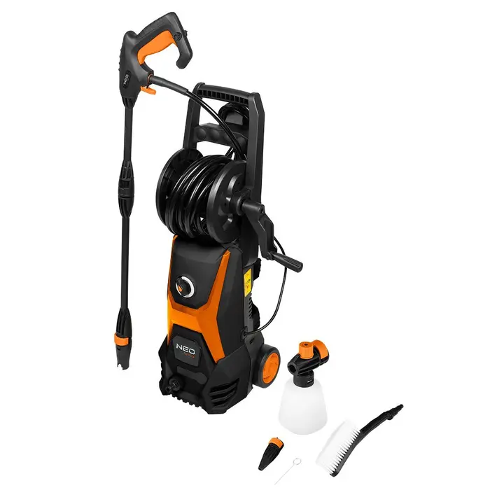 Yüksek basınçlı yıkama makinesi 1600W, 135 bar basınç