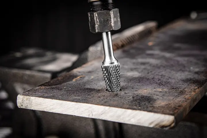 HM metal freze ucu, L tipi (konik), 12 x 30 mm, şaft 6 x 45 mm